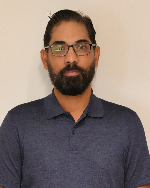  Kashif Khan